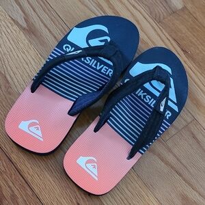 🔶️5 for $30🔶️ Quiksilver Boys Flip Flops